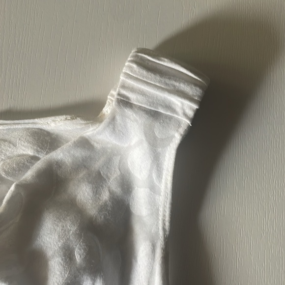 Flower Pattern Cami cowl neck - Picture 3 of 6